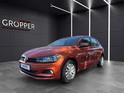 Orange Gebraucht 2018 VW Polo Trendline Kleinwagen | 11.900 € (Fairer Preis)