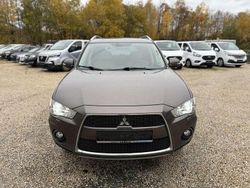 Beige Gebraucht 2010 Mitsubishi Outlander SUV | 6.400 € (Fairer Preis)