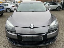 Grau Gebraucht 2013 Renault Mégane III Limousine | 3.800 € (Superpreis)