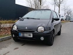 Schwarz Gebraucht 2003 Renault Twingo Kleinwagen | 1.450 €