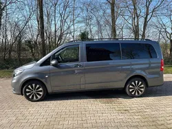 Grau Gebraucht 2022 Mercedes Vito Van / Kleinbus | 39.500 € (Teuer)