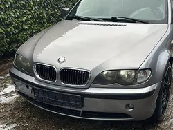 Silber Gebraucht 2003 BMW 320 Exclusive Kombi | 3.050 € (Guter Preis)