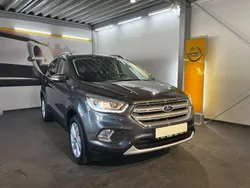 Grau Gebraucht 2017 Ford Kuga Titanium SUV | 16.700 € (Fairer Preis)