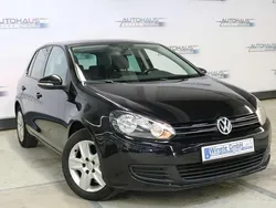 Deep black perleffekt Gebraucht 2010 VW Golf VI Comfortline Kleinwagen | 6.490 € (Fairer Preis)