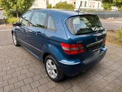Blau Gebraucht 2008 Mercedes B170 Van / Kleinbus | 4.000 € (Guter Preis)