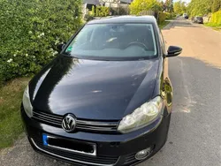 Schwarz Gebraucht 2009 VW Golf VI Highline Kleinwagen | 5.000 € (Fairer Preis)
