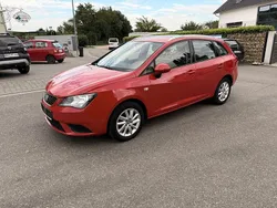 Rot Gebraucht 2014 Seat Ibiza ST Kombi | 2.900 €
