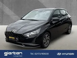 Phantom black / met (schwarz) Gebraucht 2023 Hyundai i20 Trend Kleinwagen | 18.990 € (Guter Preis)