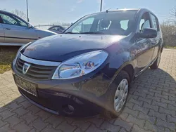 Blau marine Gebraucht 2012 Dacia Sandero Lauréate Kleinwagen | 3.500 € (Fairer Preis)
