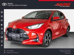 Karmina rot Neu 2025 Toyota Yaris Hybrid Comfort Kleinwagen | 28.740 € (Teuer)