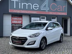 Weiß Gebraucht 2016 Hyundai i30 Kombi | 10.990 € (Fairer Preis)