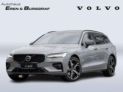 Vapour grey / metallic Gebraucht 2024 Volvo V60 Plus Kombi | 49.890 €
