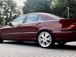 Rot Gebraucht 1999 Mercedes S320 Limousine | 12.890 €