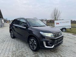 Schwarz Gebraucht 2020 Suzuki Vitara Comfort+ SUV | 16.899 € (Fairer Preis)