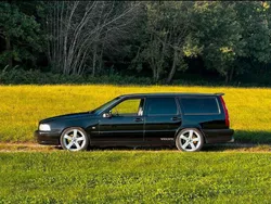 Schwarz Gebraucht 1998 Volvo V70 Kombi | 3.999 € (Teuer)