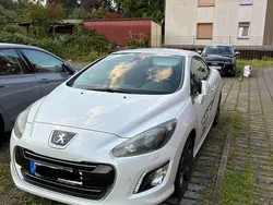 Weiß Gebraucht 2012 Peugeot 308 CC Active Cabrio | 3.900 € (Etwas zu teuer)
