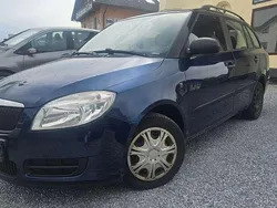 Blau Gebraucht 2009 Skoda Fabia Classic Kombi | 799 € (Guter Preis)