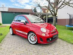 Rot Gebraucht 2010 Abarth 695 Kleinwagen | 9.999 €