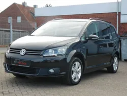 Schwarz Gebraucht 2012 VW Touran Match Van / Kleinbus | 10.490 € (Etwas zu teuer)