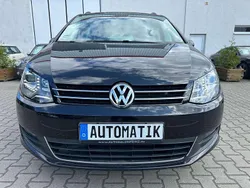 Deep black perleffekt Gebraucht 2015 VW Sharan Comfortline Van / Kleinbus | 15.090 € (Guter Preis)