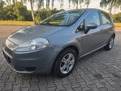 Grau Gebraucht 2009 Fiat Grande Punto Dynamic Kleinwagen | 840 € (Superpreis)
