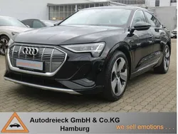 Mythosschwarz metallic Gebraucht 2020 Audi e-tron S-Line SUV | 32.950 € (Etwas zu teuer)