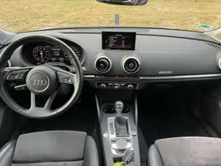 Grau Gebraucht 2018 Audi A3 Kombi | 16.700 € (Guter Preis)