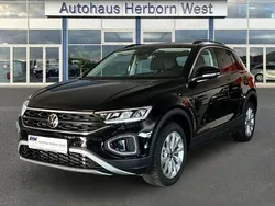 Schwarz Gebraucht 2024 VW T-Roc Life SUV | 27.450 € (Superpreis)