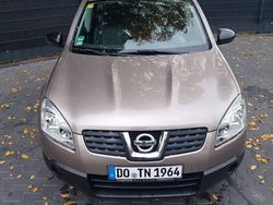 Braun Gebraucht 2009 Nissan Qashqai Acenta SUV | 4.300 € (Guter Preis)