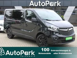 Schwarz Gebraucht 2015 Opel Vivaro Van | 10.450 € (Fairer Preis)