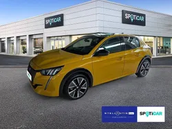 Gelb Gebraucht 2021 Peugeot e-208 GT Kleinwagen | 17.390 € (Fairer Preis)