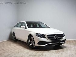 Designo diamantweiß br (metallic) Gebraucht 2018 Mercedes E220 Avantgarde Kombi | 29.490 € (Guter Preis)