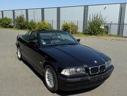 Schwarz Gebraucht 1999 BMW 318 Cabriolet Cabrio | 7.990 € (Fairer Preis)