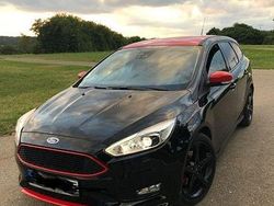 Schwarz Gebraucht 2016 Ford Focus ST-Line Kombi | 8.700 € (Fairer Preis)