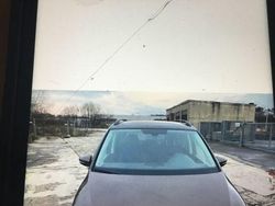 Braun Gebraucht 2011 VW Touran Van / Kleinbus | 5.299 € (Superpreis)