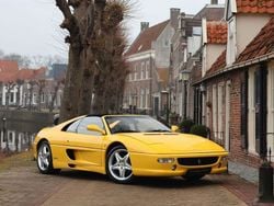 Gelb Gebraucht 1995 Ferrari F355 Cabrio | 179.950 €