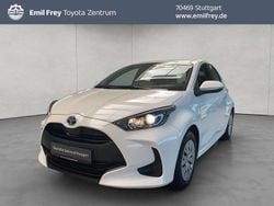 Weiß Gebraucht 2022 Toyota Yaris Hybrid Business Edition Kleinwagen | 18.450 € (Guter Preis)