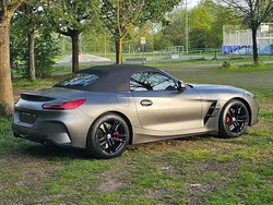 Grau Gebraucht 2023 BMW Z4 Sport Line Cabrio | 44.999 € (Teuer)