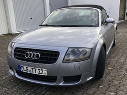 Grau Gebraucht 2003 Audi TT Roadster S-Line Cabrio | 22.999 €