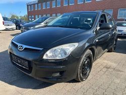 Schwarz Gebraucht 2009 Hyundai i30 Classic Kombi | 1.480 € (Fairer Preis)
