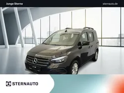 Loparitschwarz Gebraucht 2023 Mercedes 180 Limousine | 27.949 € (Fairer Preis)