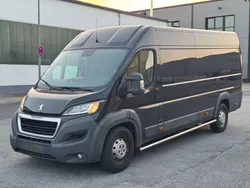 Grau Gebraucht 2017 Peugeot Boxer Avantage Van | 14.999 € (Fairer Preis)