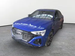 Blau Gebraucht 2024 Audi SQ8 Sportback e-tron Sport SUV | 69.990 €