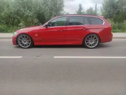 Rot Gebraucht 2010 BMW 335 Performance Kombi | 11.500 € (Teuer)