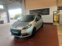 Grau Gebraucht 2012 Renault Scénic III Bose Edition Van / Kleinbus | 6.690 € (Etwas zu teuer)
