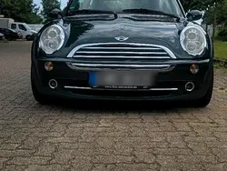 Grün Gebraucht 2005 Mini Cooper Kleinwagen | 2.300 € (Teuer)