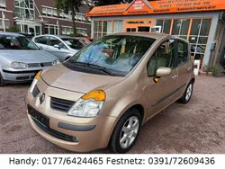 Beige Gebraucht 2004 Renault Modus Van / Kleinbus | 890 € (Guter Preis)