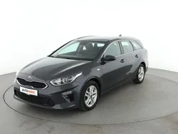 Grau Gebraucht 2018 Kia Ceed Vision Kombi | 17.500 € (Fairer Preis)