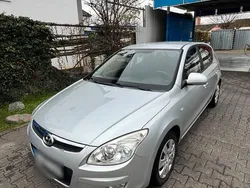 Silber Gebraucht 2007 Hyundai i30 Kleinwagen | 6.000 € (Etwas zu teuer)