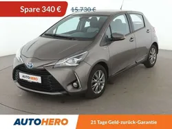 Gray Gebraucht 2020 Toyota Yaris Hybrid Kleinwagen | 15.390 € (Guter Preis)